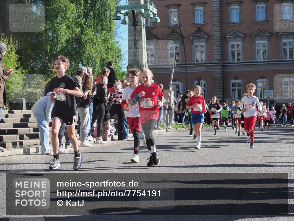 25.04.2025 - Das Zehntel KatJ http://msf.ph/oto/7754191 26.04.2025 08:51:47 Laufen 1768 meine-sportfotos.de