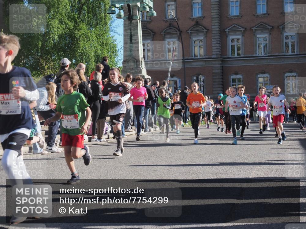25.04.2025 - Das Zehntel KatJ http://msf.ph/oto/7754299 26.04.2025 08:51:51 Laufen 2626, 2134 meine-sportfotos.de