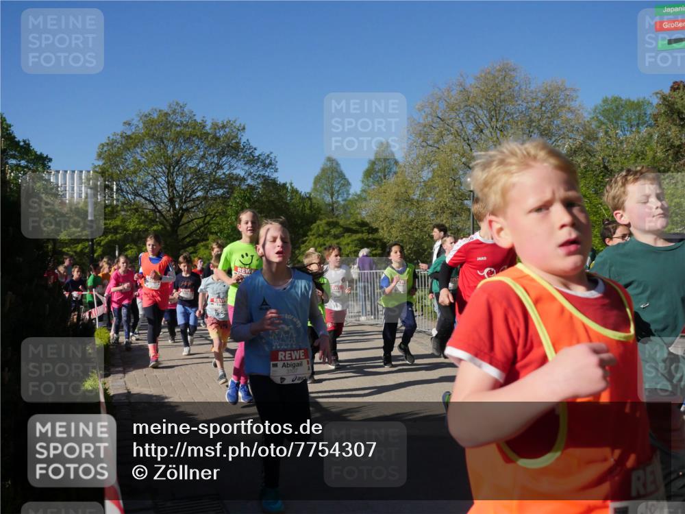 25.04.2025 - Das Zehntel Zöllner http://msf.ph/oto/7754307 26.04.2025 08:45:37 Laufen 3107 meine-sportfotos.de