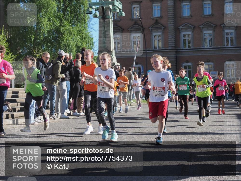 25.04.2025 - Das Zehntel KatJ http://msf.ph/oto/7754373 26.04.2025 08:51:54 Laufen 3472, 3806, 1735, 1733, 44444441 meine-sportfotos.de