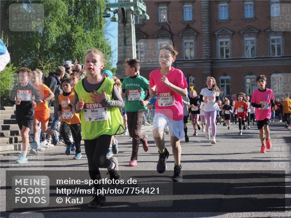 25.04.2025 - Das Zehntel KatJ http://msf.ph/oto/7754421 26.04.2025 08:51:56 Laufen 2683, 3179, 1483, 3429 meine-sportfotos.de