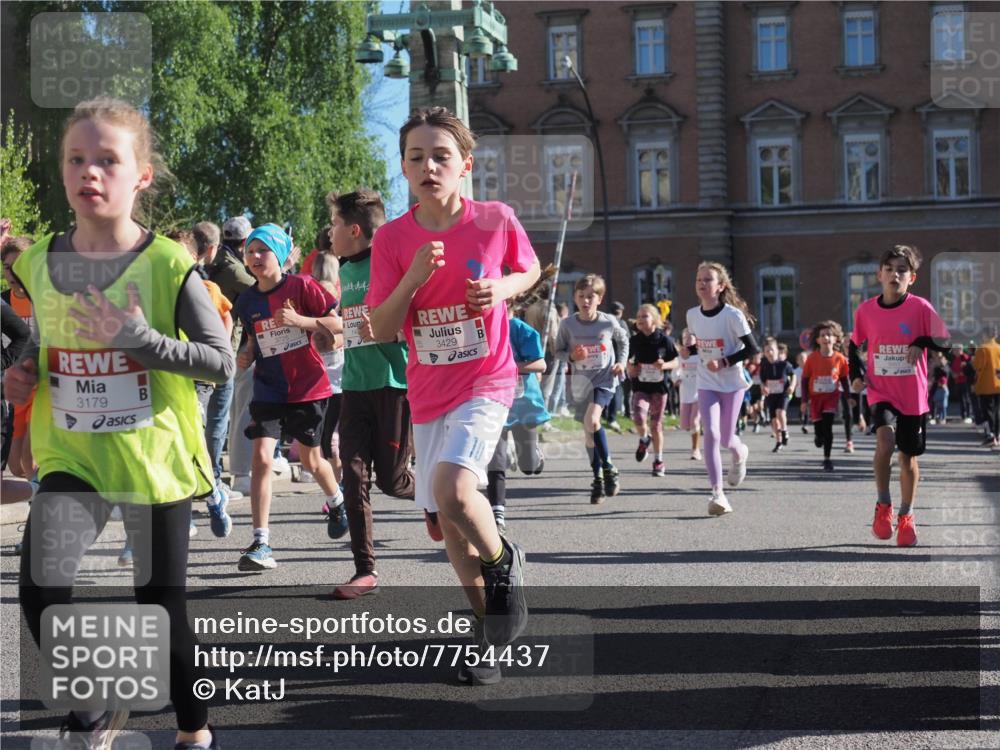 25.04.2025 - Das Zehntel KatJ http://msf.ph/oto/7754437 26.04.2025 08:51:56 Laufen 3179, 3725, 3429 meine-sportfotos.de
