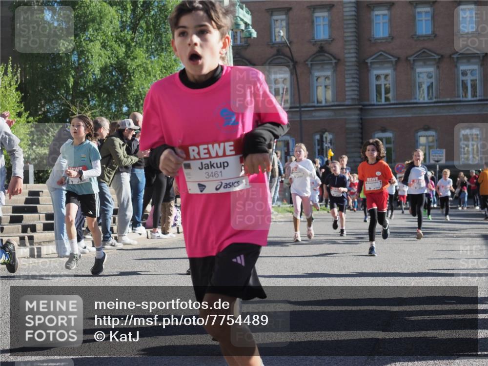 25.04.2025 - Das Zehntel KatJ http://msf.ph/oto/7754489 26.04.2025 08:51:58 Laufen 3461 meine-sportfotos.de