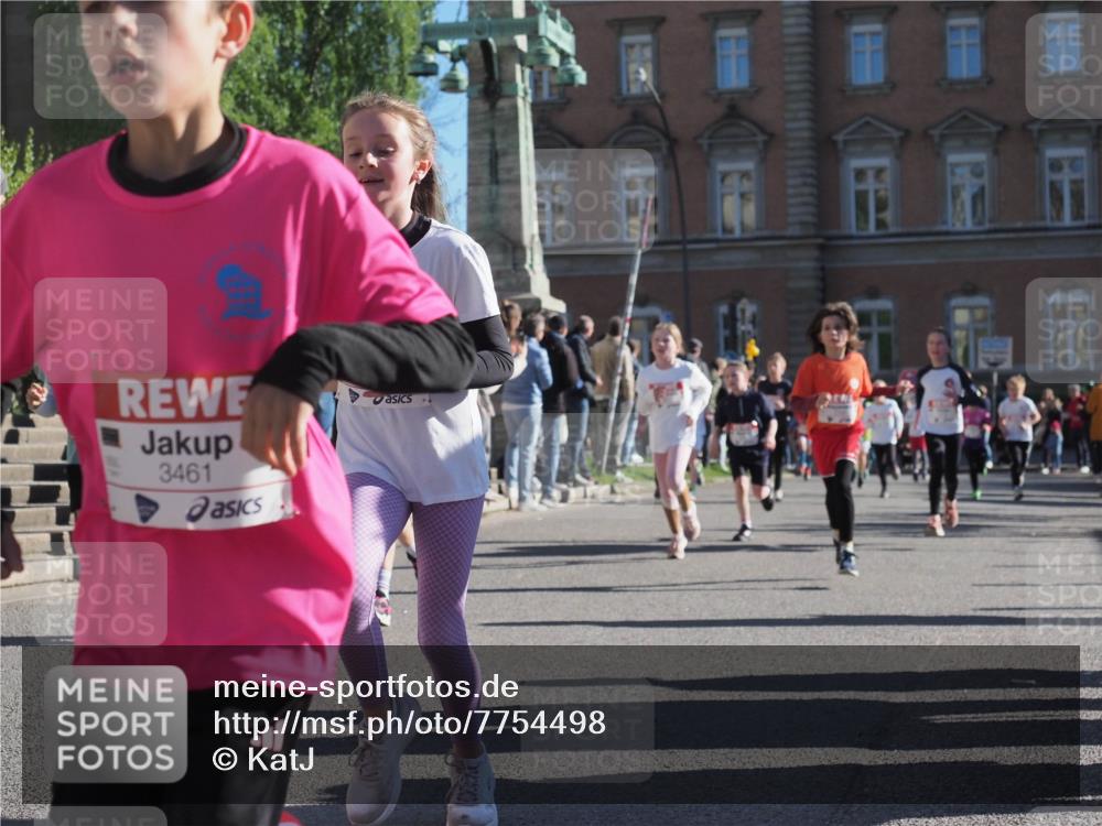 25.04.2025 - Das Zehntel KatJ http://msf.ph/oto/7754498 26.04.2025 08:51:58 Laufen 3461 meine-sportfotos.de