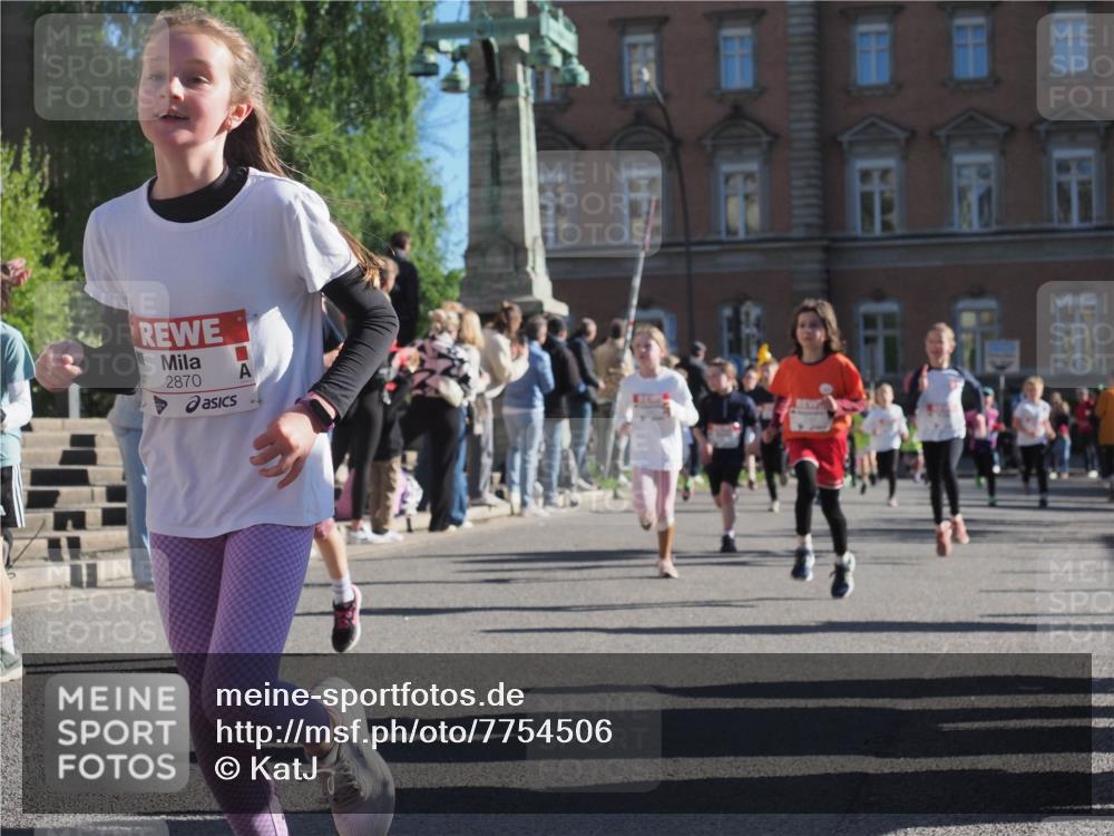 25.04.2025 - Das Zehntel KatJ http://msf.ph/oto/7754506 26.04.2025 08:51:59 Laufen 2870 meine-sportfotos.de