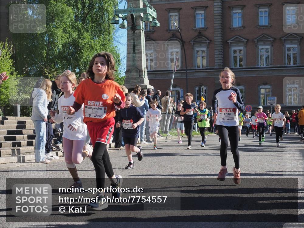 25.04.2025 - Das Zehntel KatJ http://msf.ph/oto/7754557 26.04.2025 08:52:00 Laufen 3768, 2611, 1730 meine-sportfotos.de