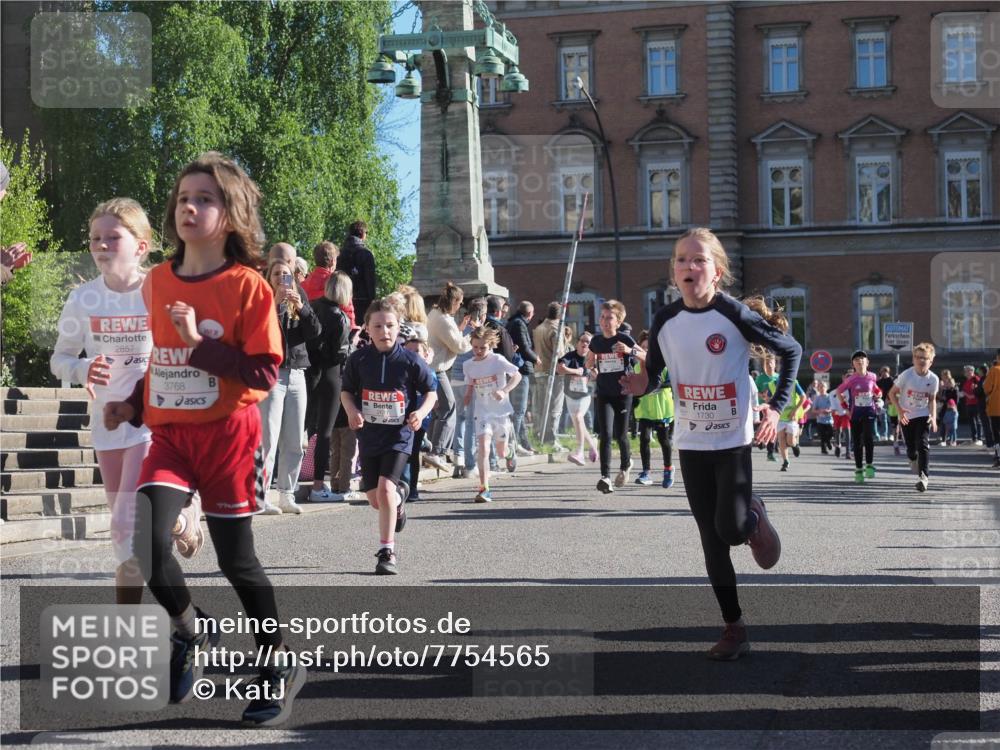 25.04.2025 - Das Zehntel KatJ http://msf.ph/oto/7754565 26.04.2025 08:52:00 Laufen 2857, 3768, 2611, 1730 meine-sportfotos.de
