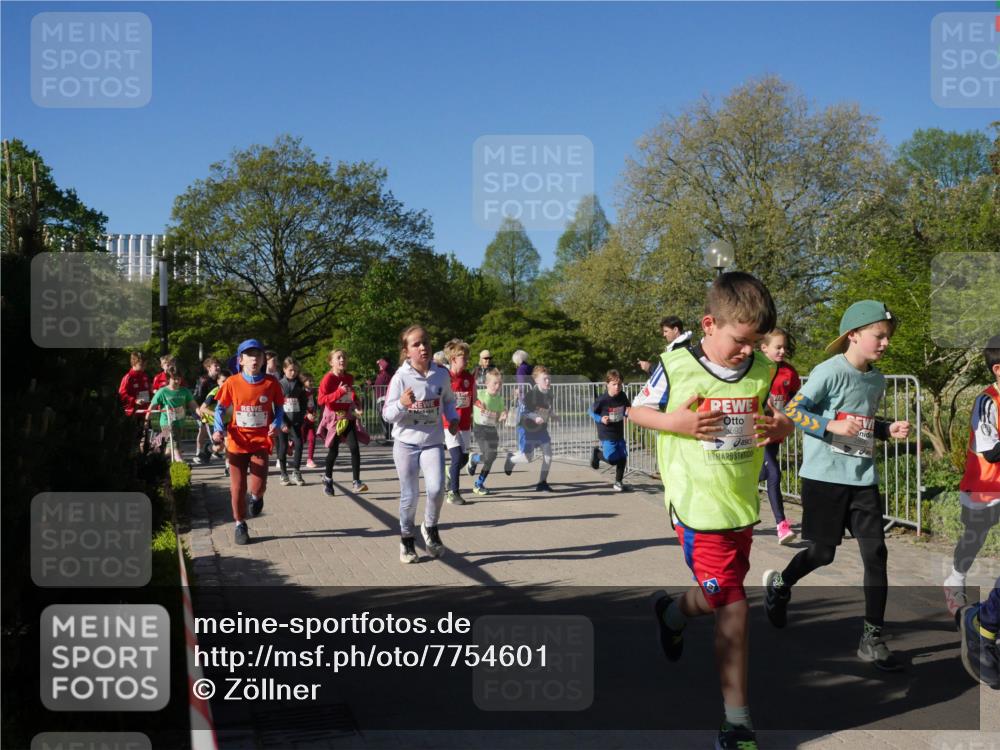 25.04.2025 - Das Zehntel Zöllner http://msf.ph/oto/7754601 26.04.2025 08:46:05 Laufen 3593 meine-sportfotos.de