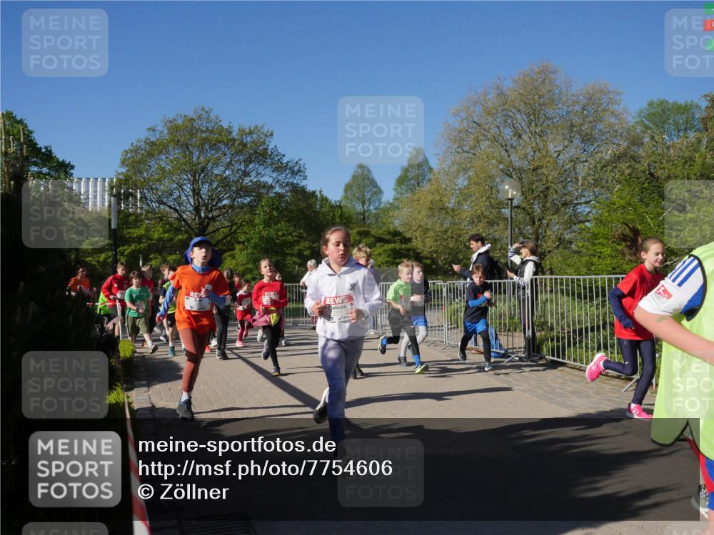 25.04.2025 - Das Zehntel Zöllner http://msf.ph/oto/7754606 26.04.2025 08:46:06 Laufen  meine-sportfotos.de
