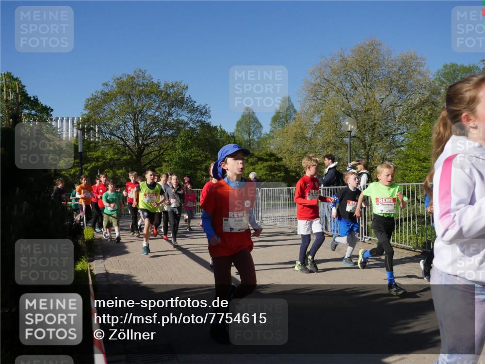 25.04.2025 - Das Zehntel Zöllner http://msf.ph/oto/7754615 26.04.2025 08:46:07 Laufen 123, 3802 meine-sportfotos.de