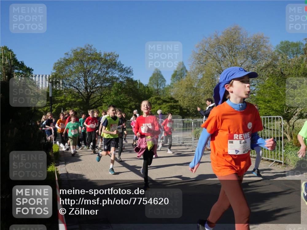 25.04.2025 - Das Zehntel Zöllner http://msf.ph/oto/7754620 26.04.2025 08:46:07 Laufen 3802 meine-sportfotos.de