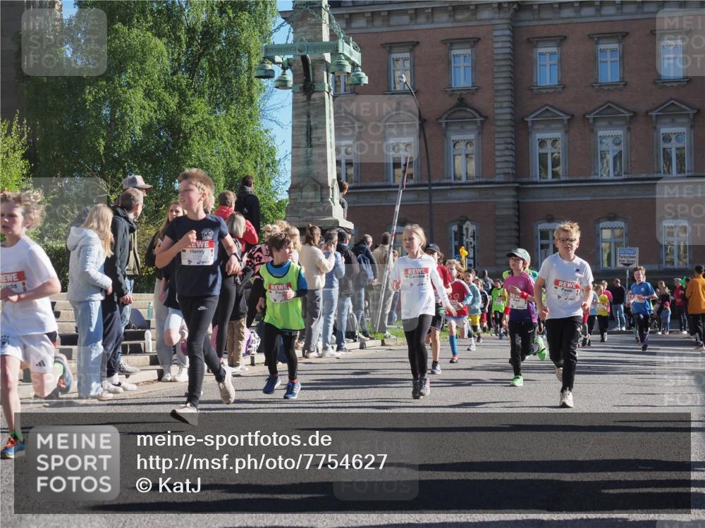25.04.2025 - Das Zehntel KatJ http://msf.ph/oto/7754627 26.04.2025 08:52:03 Laufen  meine-sportfotos.de