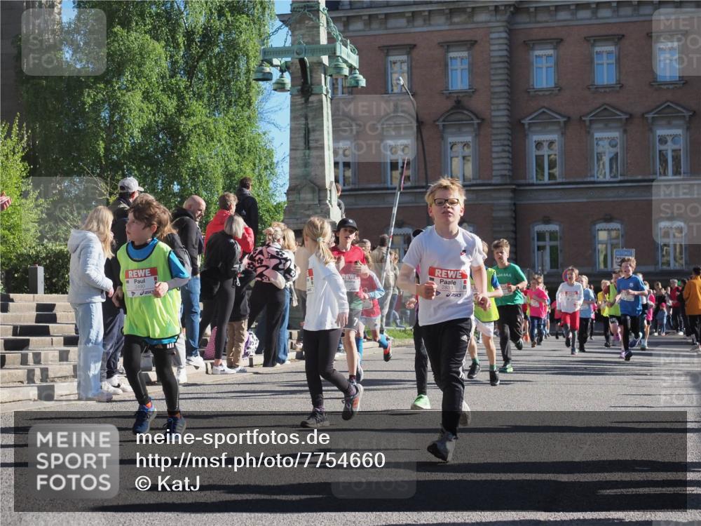 25.04.2025 - Das Zehntel KatJ http://msf.ph/oto/7754660 26.04.2025 08:52:04 Laufen 2490, 2833 meine-sportfotos.de