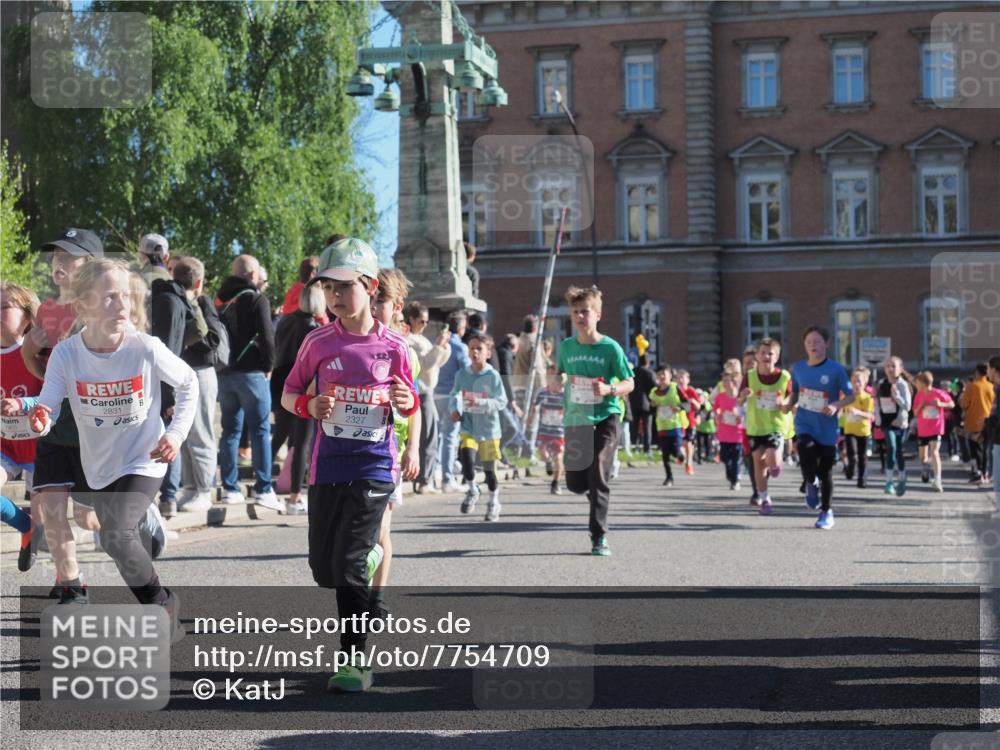 25.04.2025 - Das Zehntel KatJ http://msf.ph/oto/7754709 26.04.2025 08:52:06 Laufen 2831, 2327 meine-sportfotos.de