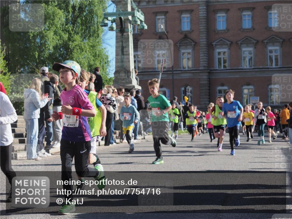 25.04.2025 - Das Zehntel KatJ http://msf.ph/oto/7754716 26.04.2025 08:52:06 Laufen 2327 meine-sportfotos.de