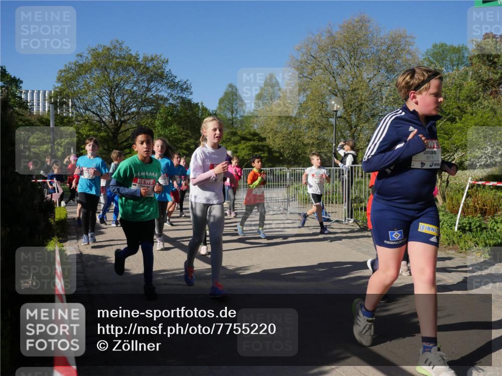 25.04.2025 - Das Zehntel Zöllner http://msf.ph/oto/7755220 26.04.2025 08:47:10 Laufen 44444444, 3871 meine-sportfotos.de