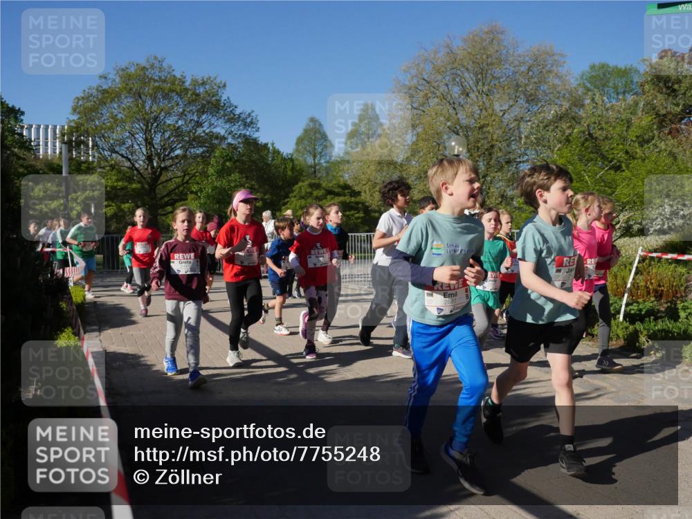 25.04.2025 - Das Zehntel Zöllner http://msf.ph/oto/7755248 26.04.2025 08:47:13 Laufen 2887 meine-sportfotos.de