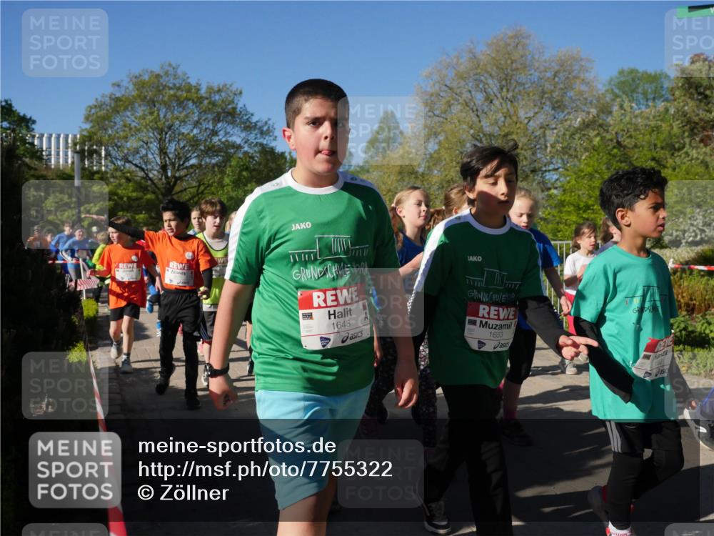 25.04.2025 - Das Zehntel Zöllner http://msf.ph/oto/7755322 26.04.2025 08:47:20 Laufen 1648, 1653 meine-sportfotos.de