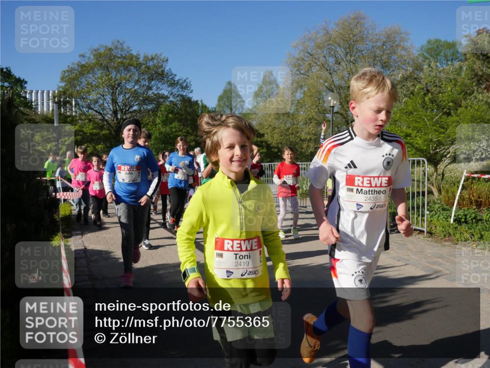 25.04.2025 - Das Zehntel Zöllner http://msf.ph/oto/7755365 26.04.2025 08:47:24 Laufen 2419, 2435 meine-sportfotos.de