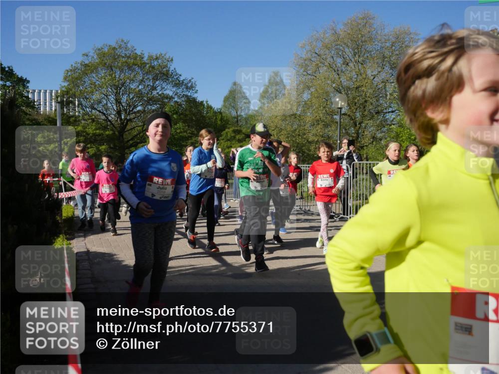 25.04.2025 - Das Zehntel Zöllner http://msf.ph/oto/7755371 26.04.2025 08:47:24 Laufen 2019 meine-sportfotos.de