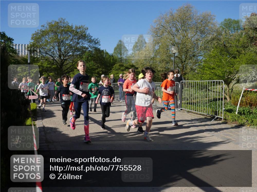 25.04.2025 - Das Zehntel Zöllner http://msf.ph/oto/7755528 26.04.2025 08:47:41 Laufen  meine-sportfotos.de