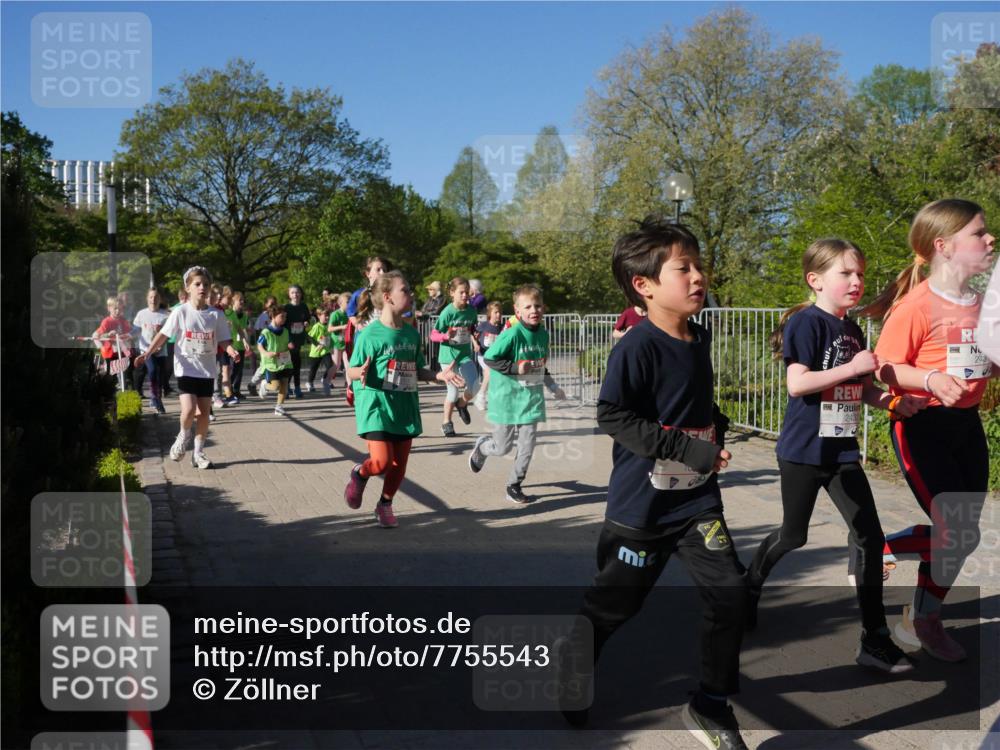 25.04.2025 - Das Zehntel Zöllner http://msf.ph/oto/7755543 26.04.2025 08:47:42 Laufen 2432, 248 meine-sportfotos.de