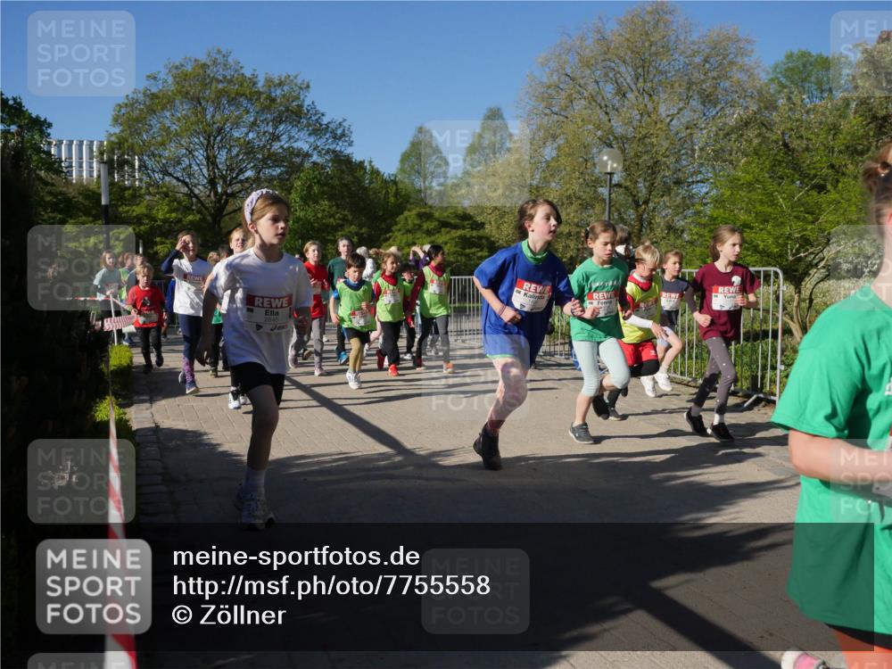 25.04.2025 - Das Zehntel Zöllner http://msf.ph/oto/7755558 26.04.2025 08:47:43 Laufen  meine-sportfotos.de