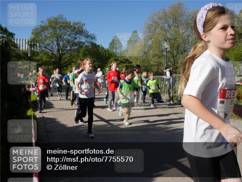 25.04.2025 - Das Zehntel Zöllner http://msf.ph/oto/7755570 26.04.2025 08:47:45 Laufen 2845, 28 meine-sportfotos.de