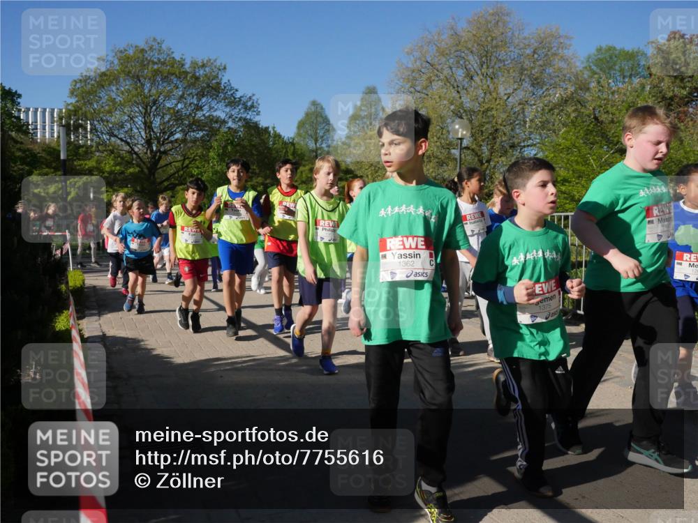 25.04.2025 - Das Zehntel Zöllner http://msf.ph/oto/7755616 26.04.2025 08:47:49 Laufen 1362, 1375, 1440 meine-sportfotos.de