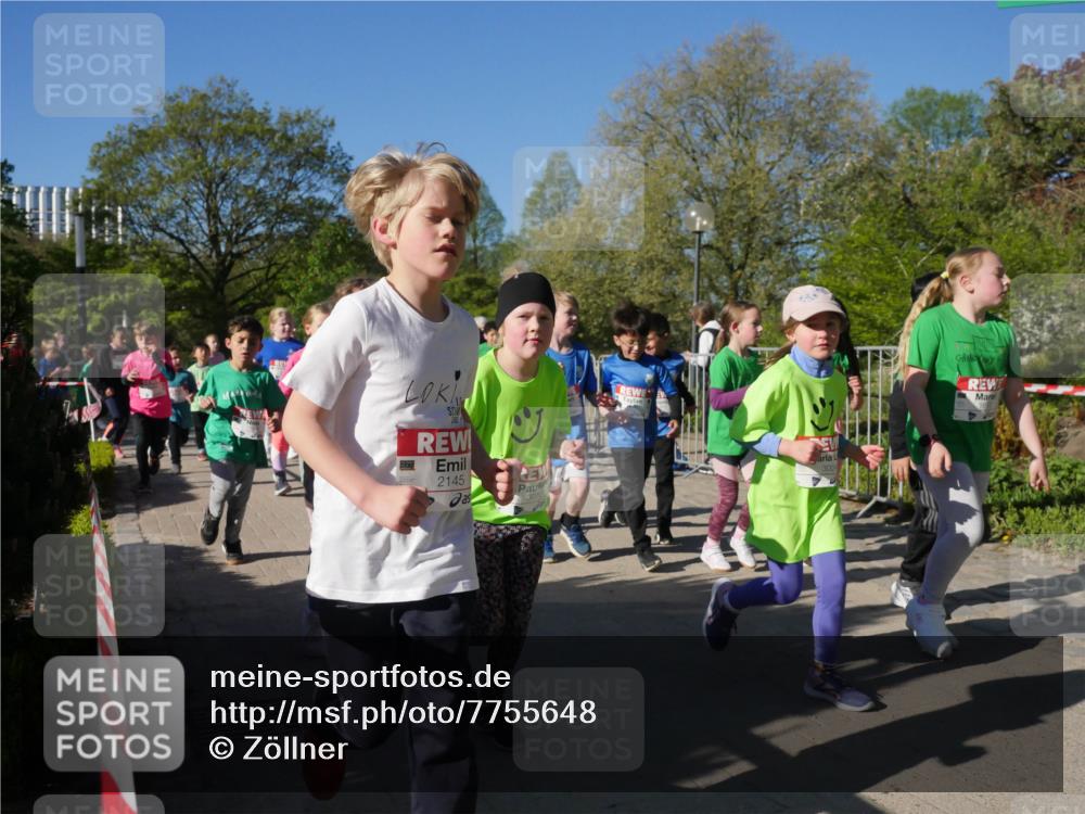 25.04.2025 - Das Zehntel Zöllner http://msf.ph/oto/7755648 26.04.2025 08:47:52 Laufen 2145, 3010 meine-sportfotos.de