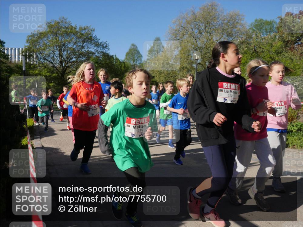 25.04.2025 - Das Zehntel Zöllner http://msf.ph/oto/7755700 26.04.2025 08:47:57 Laufen 1315, 3926, 924 meine-sportfotos.de