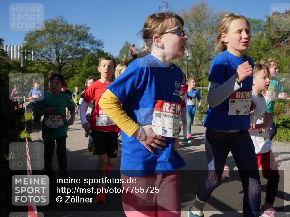 25.04.2025 - Das Zehntel Zöllner http://msf.ph/oto/7755725 26.04.2025 08:48:00 Laufen 1588, 3888, 1211, 3960, 1211 meine-sportfotos.de
