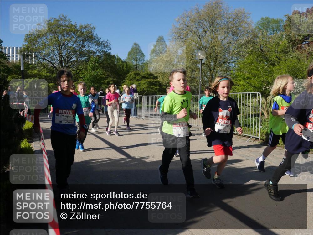 25.04.2025 - Das Zehntel Zöllner http://msf.ph/oto/7755764 26.04.2025 08:48:04 Laufen 2006, 3018 meine-sportfotos.de