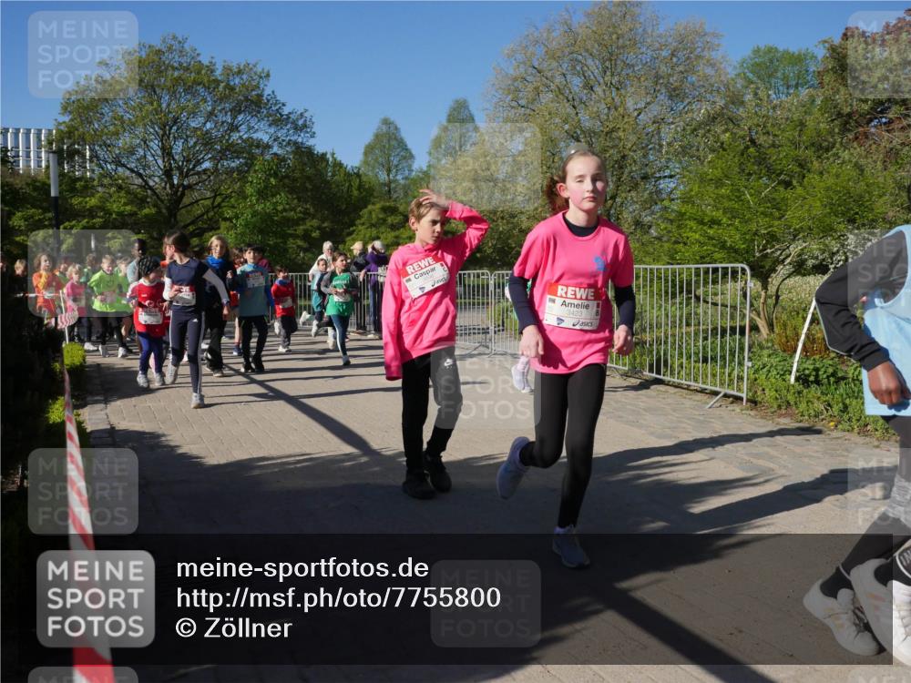 25.04.2025 - Das Zehntel Zöllner http://msf.ph/oto/7755800 26.04.2025 08:48:07 Laufen 3423 meine-sportfotos.de