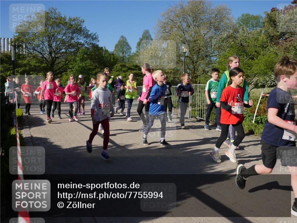 25.04.2025 - Das Zehntel Zöllner http://msf.ph/oto/7755994 26.04.2025 08:48:24 Laufen  meine-sportfotos.de