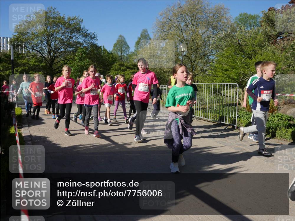 25.04.2025 - Das Zehntel Zöllner http://msf.ph/oto/7756006 26.04.2025 08:48:26 Laufen  meine-sportfotos.de
