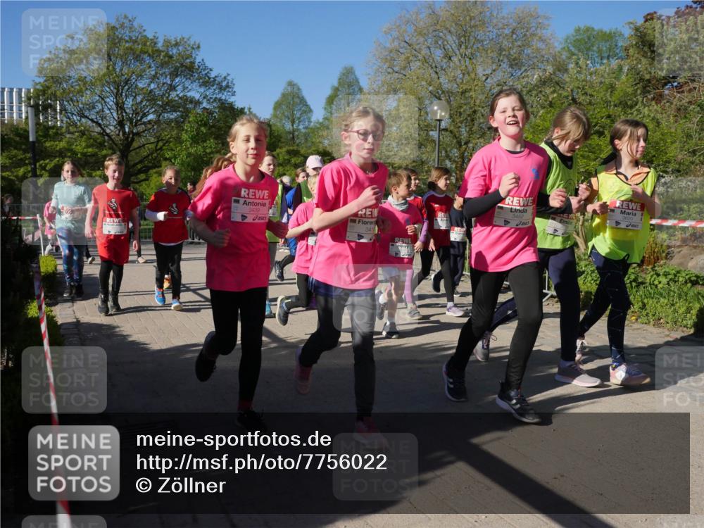 25.04.2025 - Das Zehntel Zöllner http://msf.ph/oto/7756022 26.04.2025 08:48:27 Laufen 3439, 3418, 3452 meine-sportfotos.de