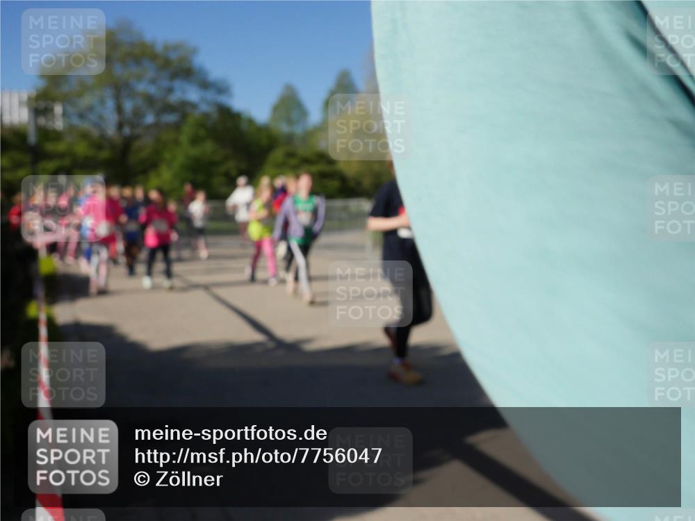 25.04.2025 - Das Zehntel Zöllner http://msf.ph/oto/7756047 26.04.2025 08:48:30 Laufen  meine-sportfotos.de