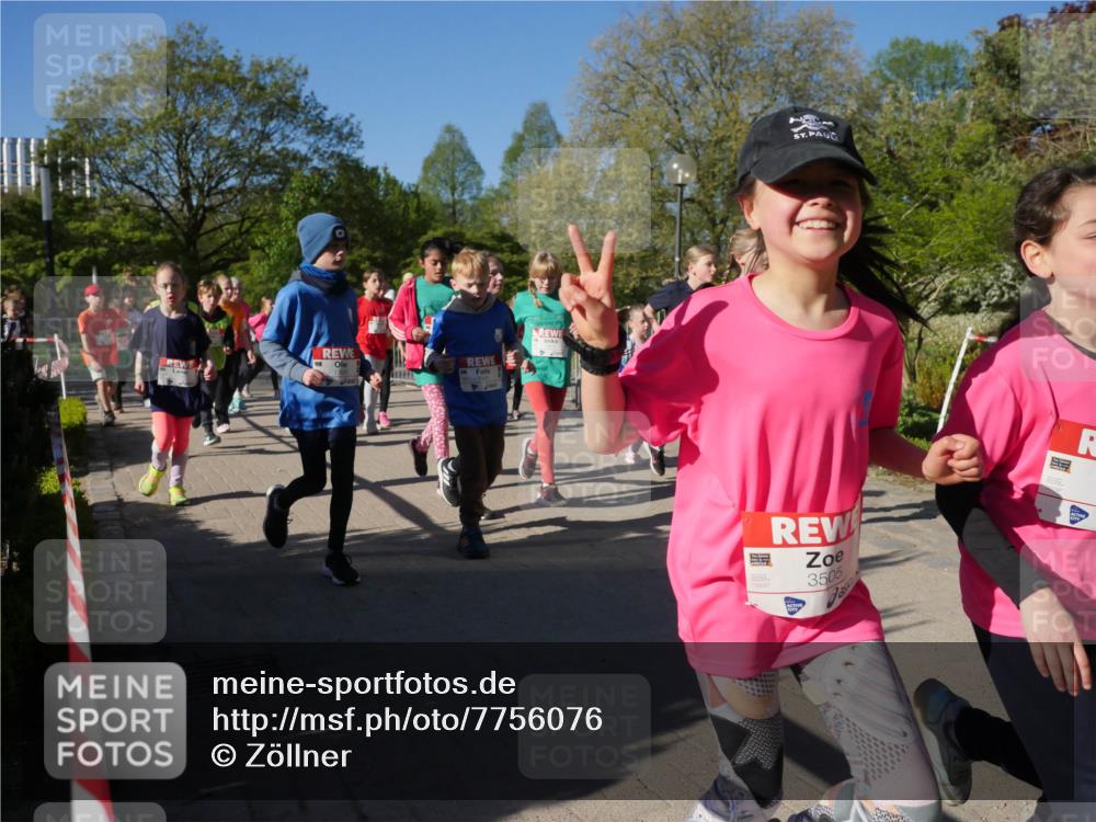 25.04.2025 - Das Zehntel Zöllner http://msf.ph/oto/7756076 26.04.2025 08:48:33 Laufen 3505 meine-sportfotos.de