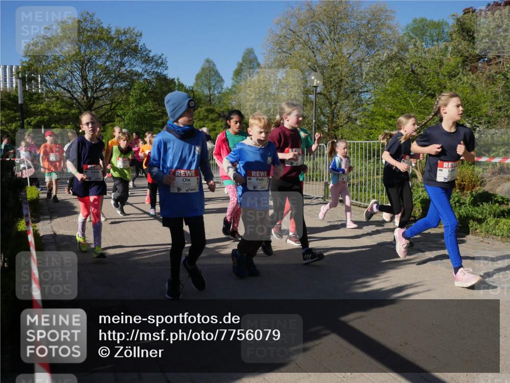 25.04.2025 - Das Zehntel Zöllner http://msf.ph/oto/7756079 26.04.2025 08:48:33 Laufen 1998 meine-sportfotos.de