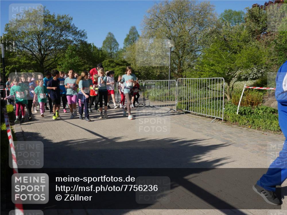 25.04.2025 - Das Zehntel Zöllner http://msf.ph/oto/7756236 26.04.2025 08:48:47 Laufen  meine-sportfotos.de