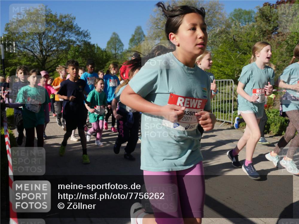 25.04.2025 - Das Zehntel Zöllner http://msf.ph/oto/7756262 26.04.2025 08:48:50 Laufen 2971 meine-sportfotos.de