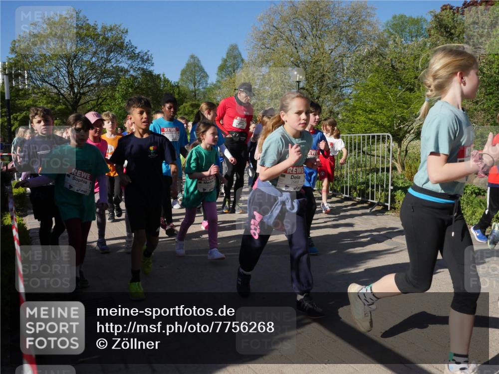 25.04.2025 - Das Zehntel Zöllner http://msf.ph/oto/7756268 26.04.2025 08:48:50 Laufen 1635, 2968 meine-sportfotos.de