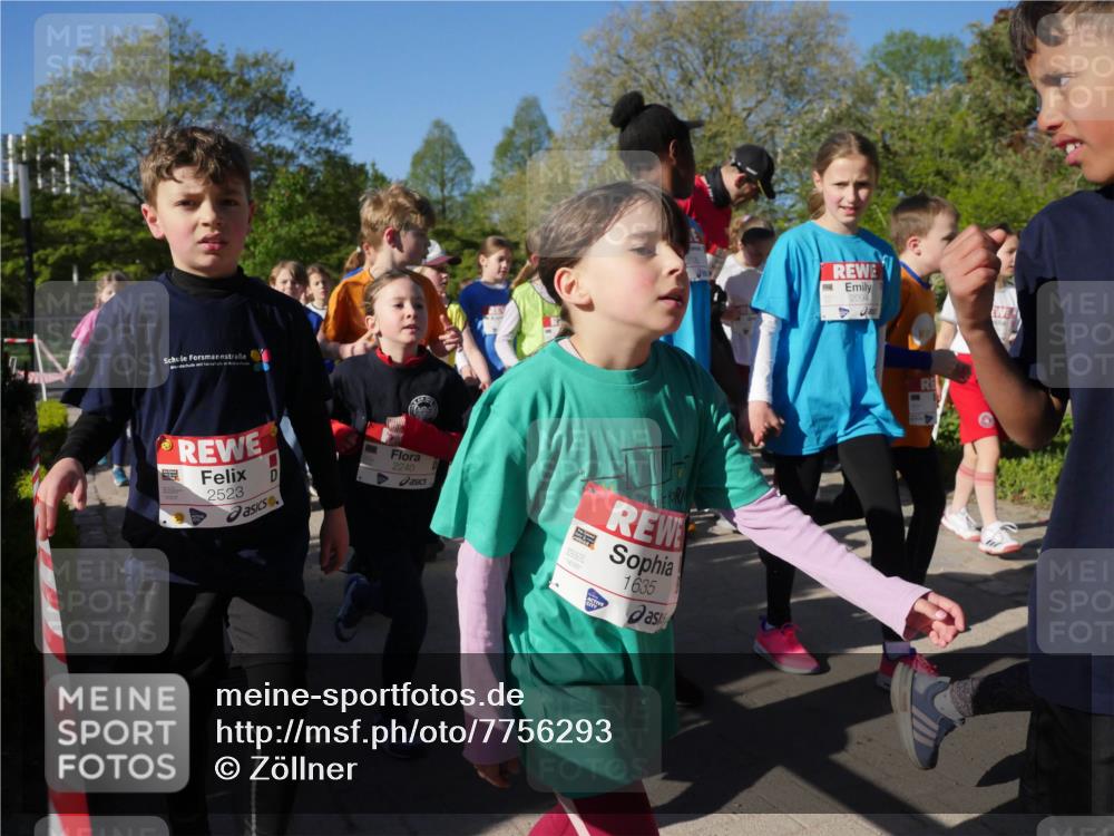 25.04.2025 - Das Zehntel Zöllner http://msf.ph/oto/7756293 26.04.2025 08:48:52 Laufen 2523, 2240, 1635, 2094 meine-sportfotos.de