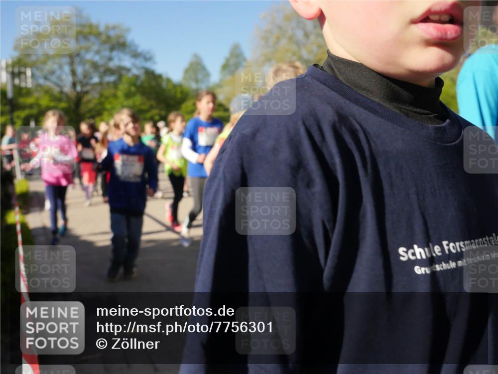 25.04.2025 - Das Zehntel Zöllner http://msf.ph/oto/7756301 26.04.2025 08:48:53 Laufen  meine-sportfotos.de