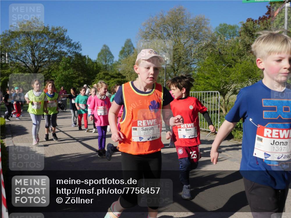 25.04.2025 - Das Zehntel Zöllner http://msf.ph/oto/7756457 26.04.2025 08:49:06 Laufen 25, 1397, 2762, 1823 meine-sportfotos.de