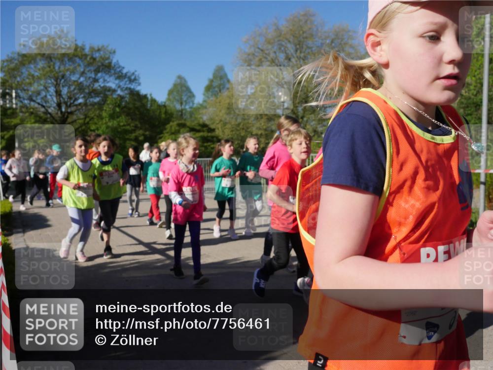 25.04.2025 - Das Zehntel Zöllner http://msf.ph/oto/7756461 26.04.2025 08:49:07 Laufen 2, 2762 meine-sportfotos.de