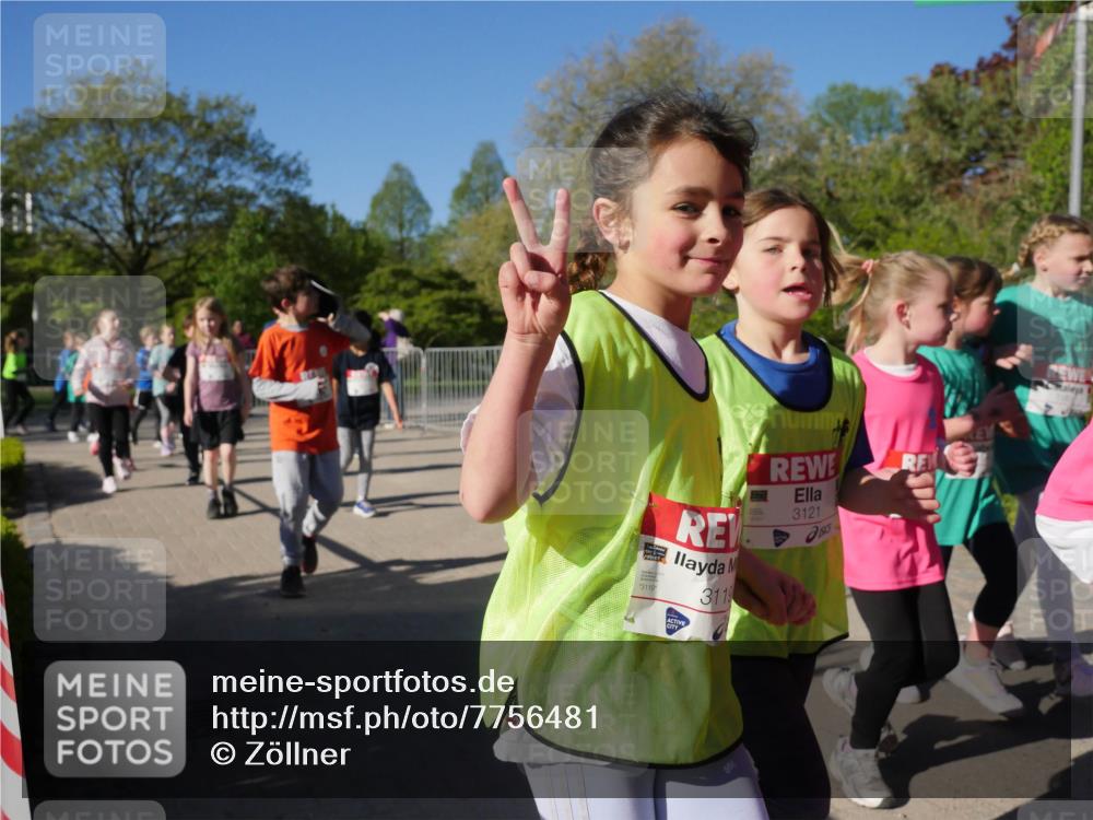 25.04.2025 - Das Zehntel Zöllner http://msf.ph/oto/7756481 26.04.2025 08:49:09 Laufen 3119, 3119, 3121, 3121, 80 meine-sportfotos.de