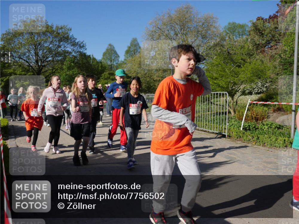 25.04.2025 - Das Zehntel Zöllner http://msf.ph/oto/7756502 26.04.2025 08:49:11 Laufen  meine-sportfotos.de