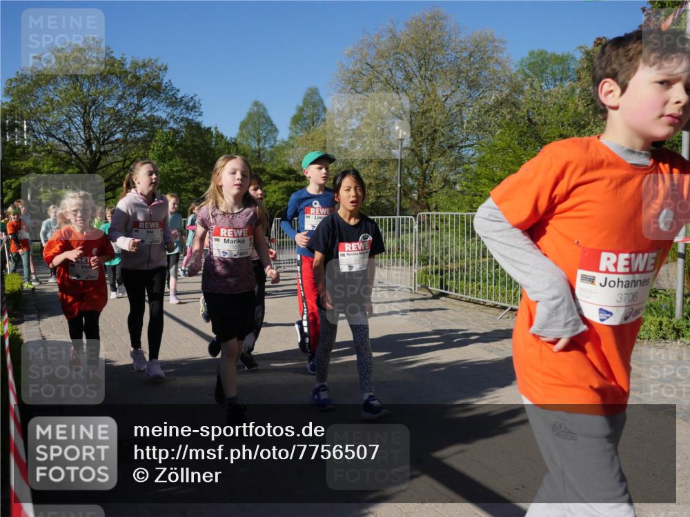 25.04.2025 - Das Zehntel Zöllner http://msf.ph/oto/7756507 26.04.2025 08:49:11 Laufen 1187, 3828, 3706 meine-sportfotos.de